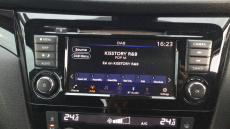 Nissan Qashqai 1.3 DiG-T Acenta Premium 5dr Petrol Hatchback